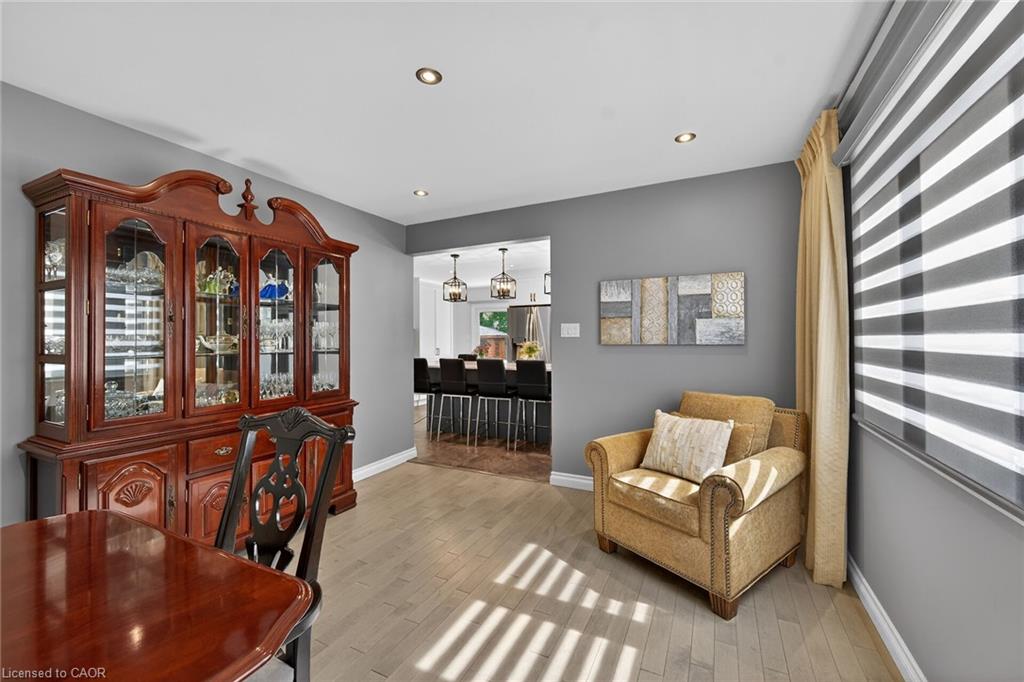 32 Symphony Place Property Photo 6