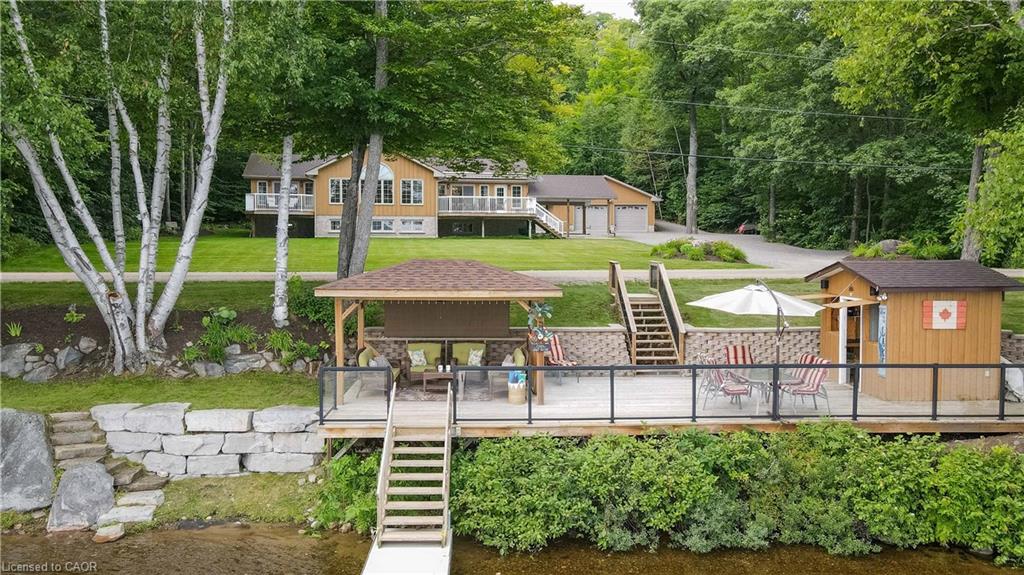 165 Lakeshore Drive Property Photo 9