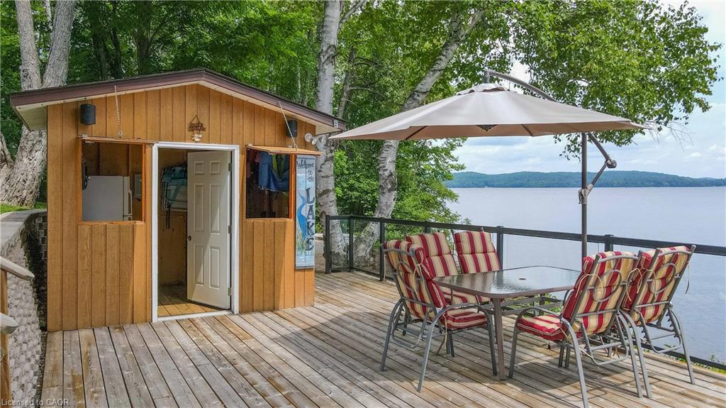 165 Lakeshore Drive Property Photo 16