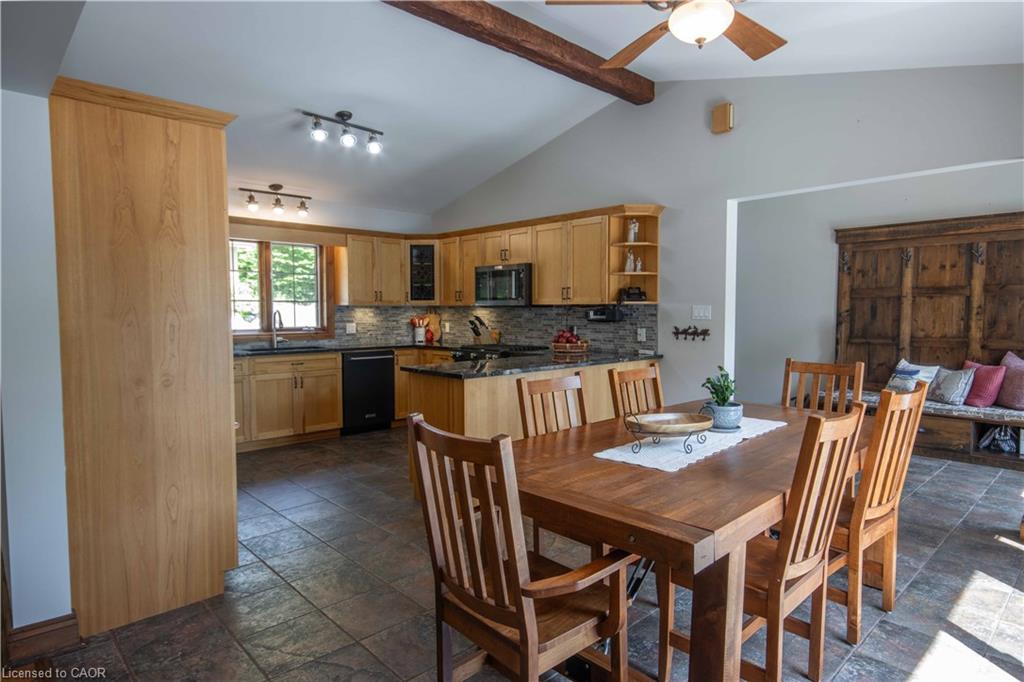 165 Lakeshore Drive Property Photo 19