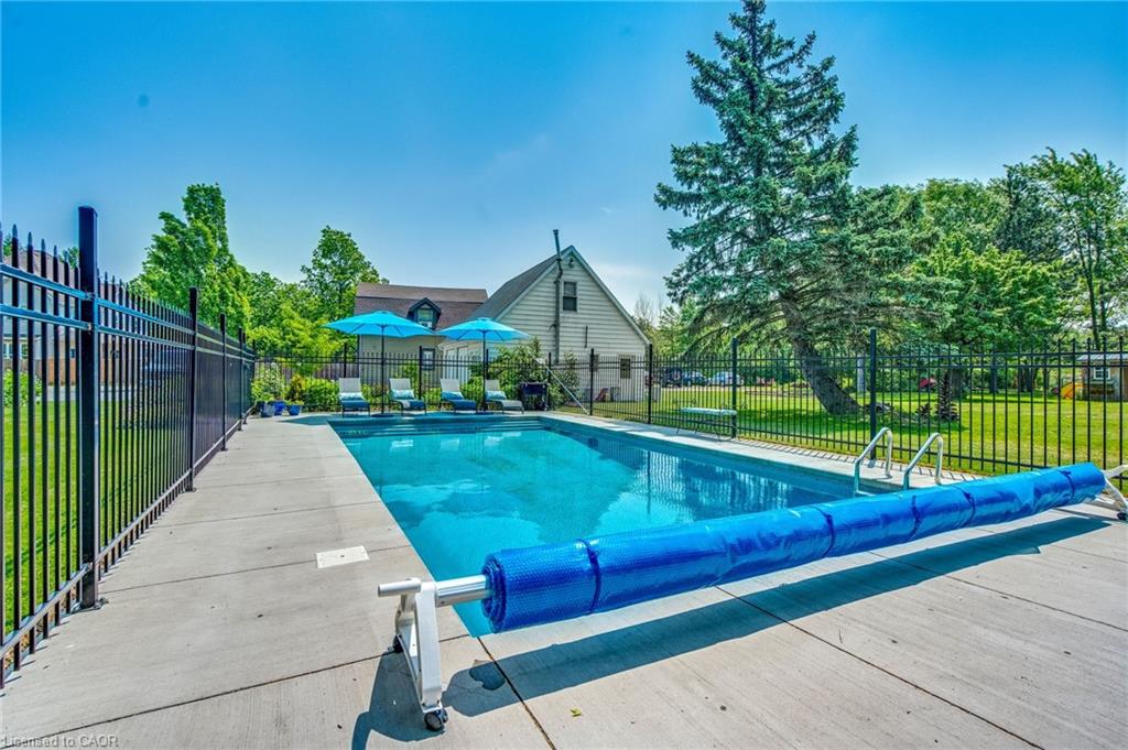 519 Queenston Road Property Photo 42