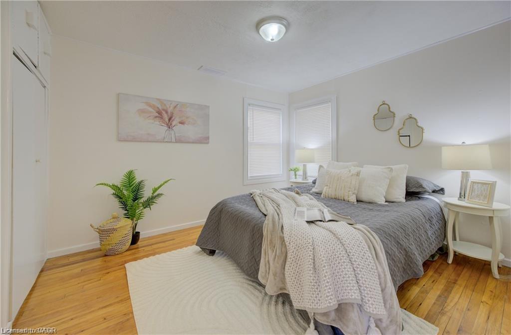 73 East 33rd Street Property Photo 6