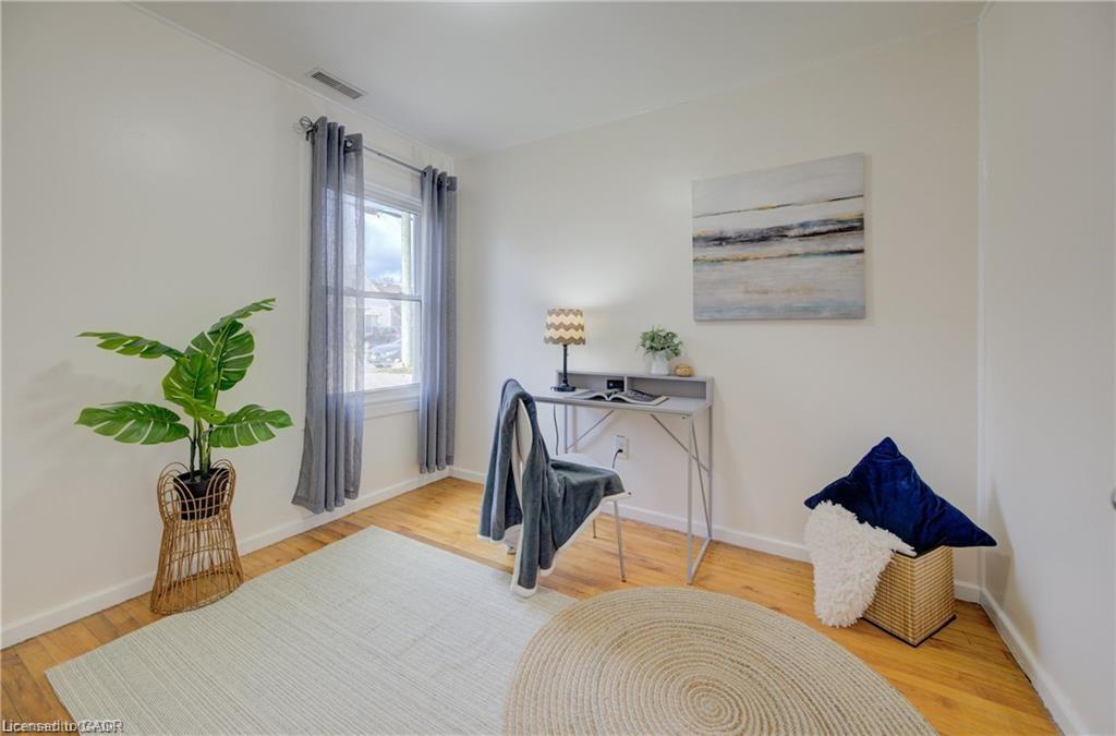 73 East 33rd Street Property Photo 7