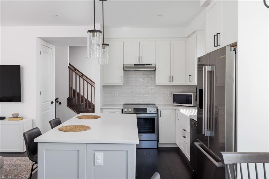 86-1317 Leriche Way Property Photo 14