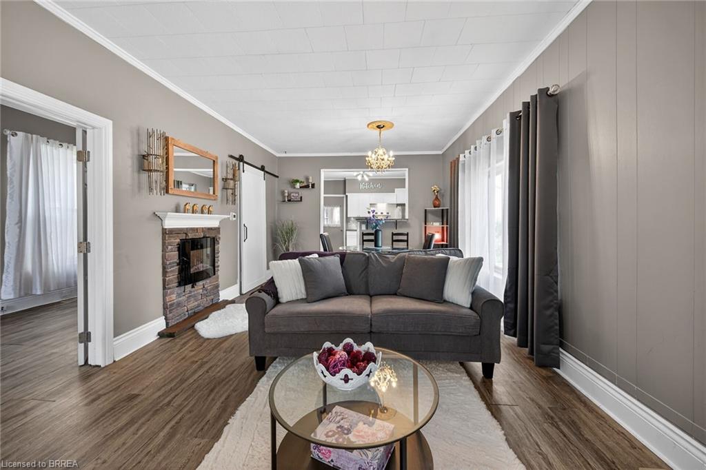 27 High Street Property Photo 15