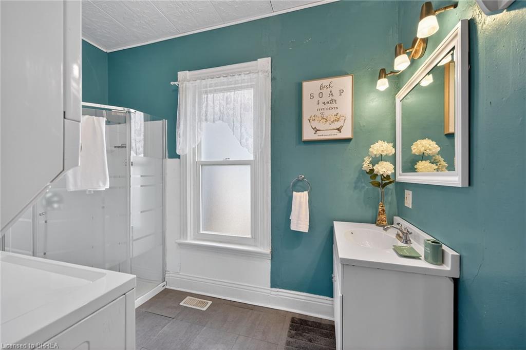 27 High Street Property Photo 27