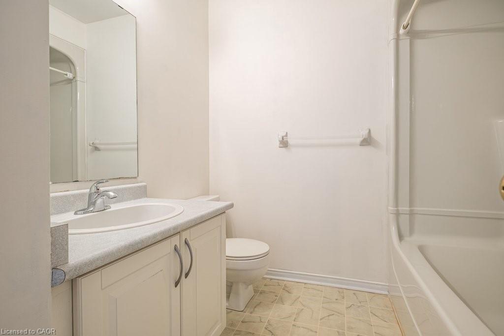 10-266 Limeridge Road E Property Photo 18