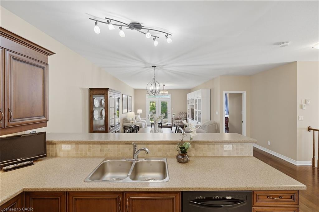 6 Manorwood Road Property Photo 19