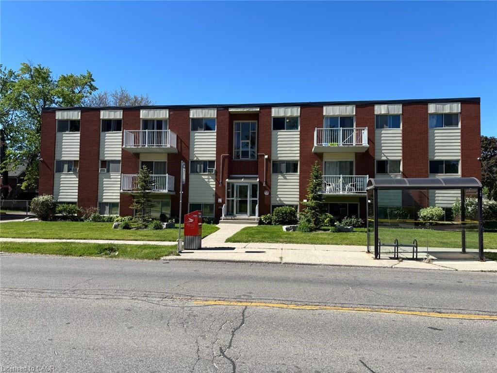 5-357 Connaught Street Property Photo 2