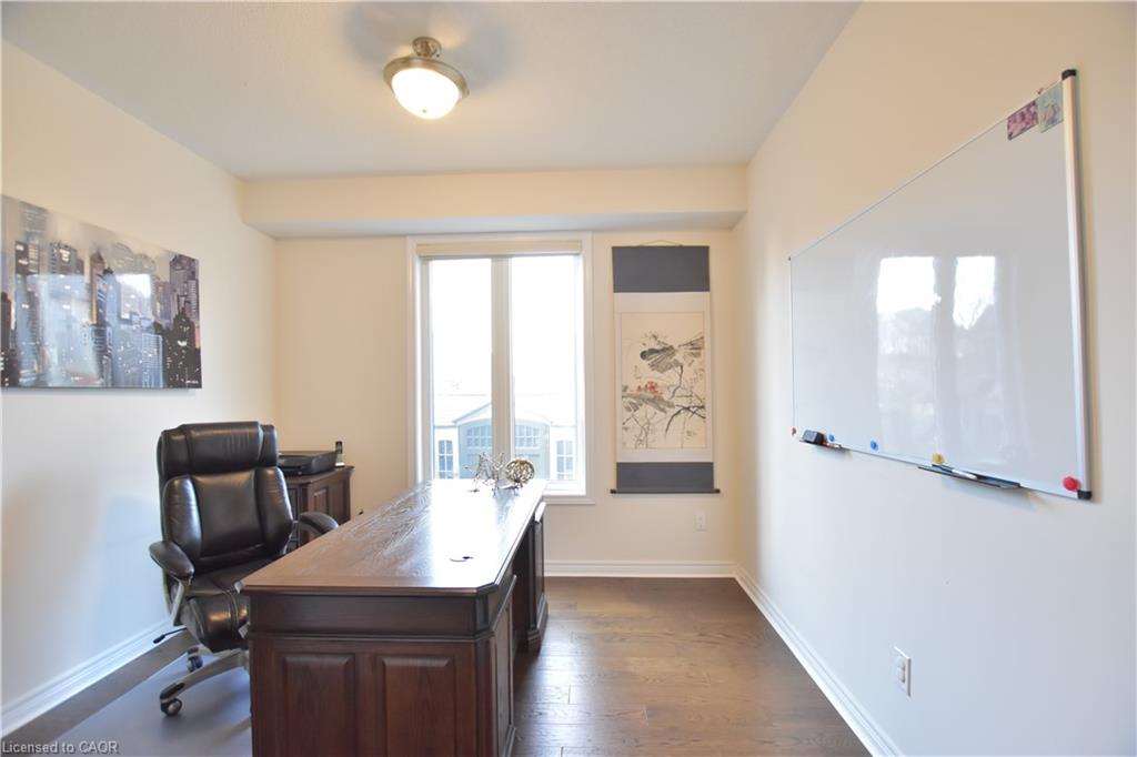 512 Terrington Crescent Property Photo 14