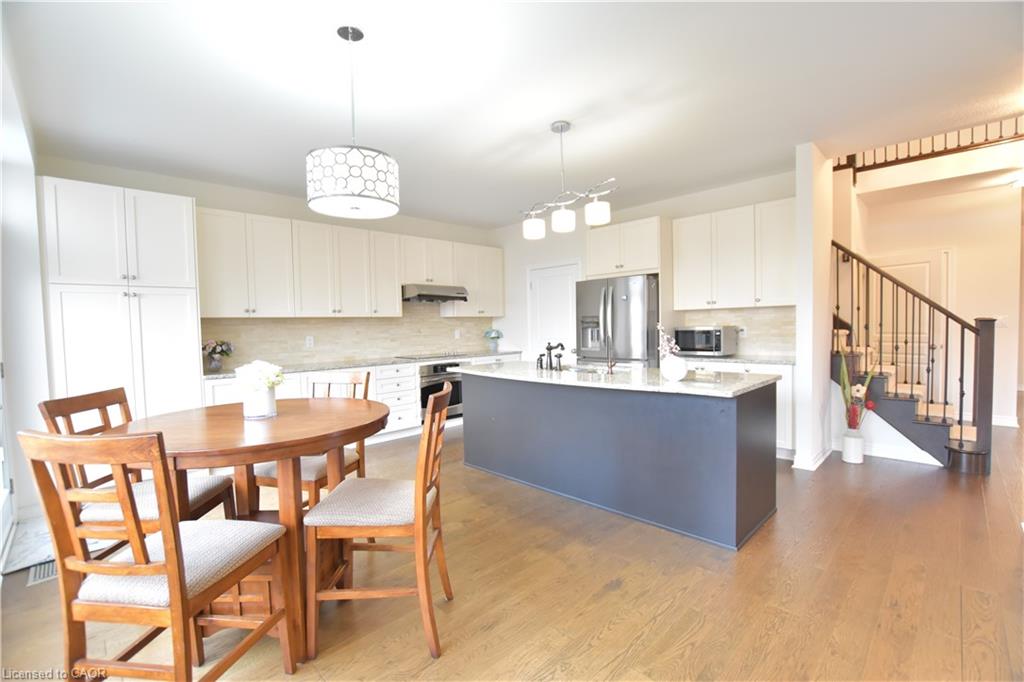 512 Terrington Crescent Property Photo 18