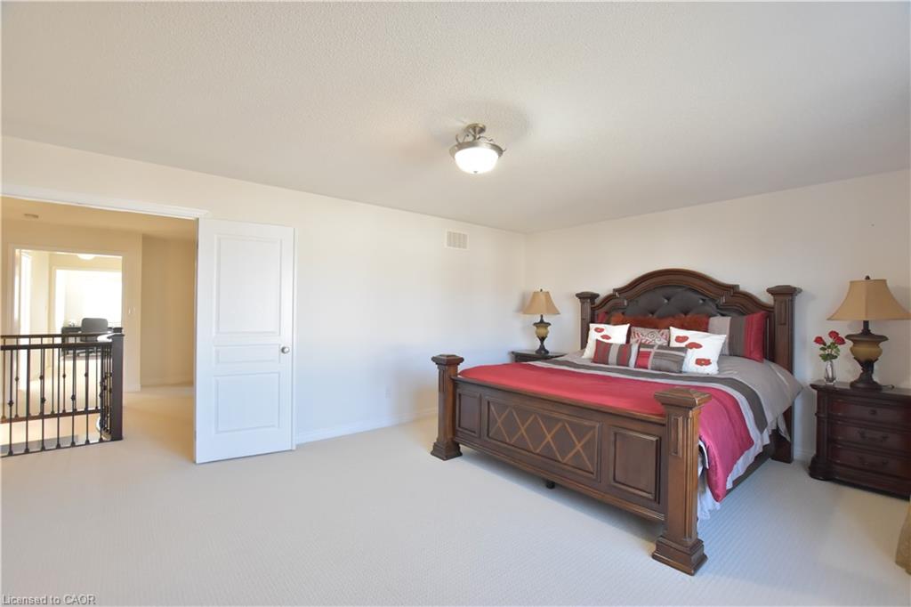 512 Terrington Crescent Property Photo 30