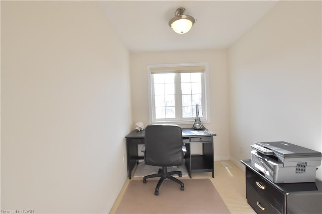 512 Terrington Crescent Property Photo 44