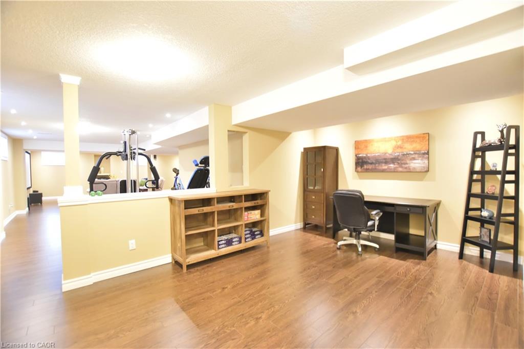 512 Terrington Crescent Property Photo 48
