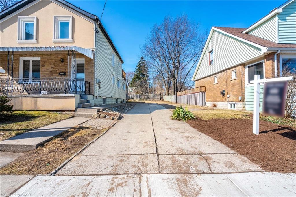153 Strathcona Avenue N Property Photo 2