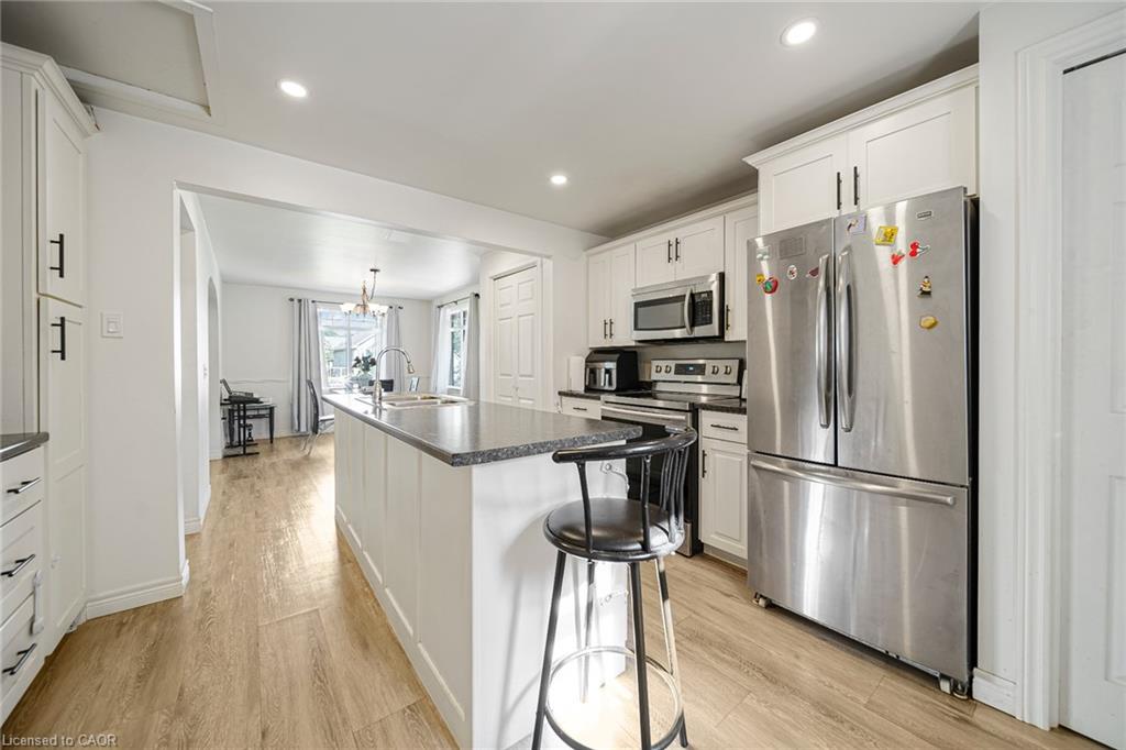 24 Park Street Property Photo 3