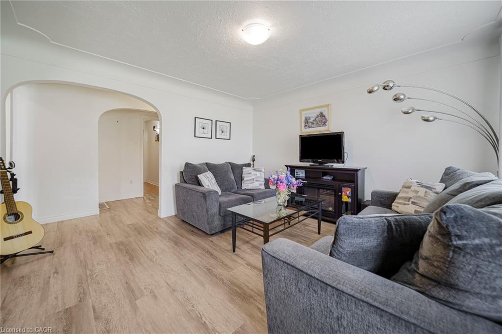 24 Park Street Property Photo 9
