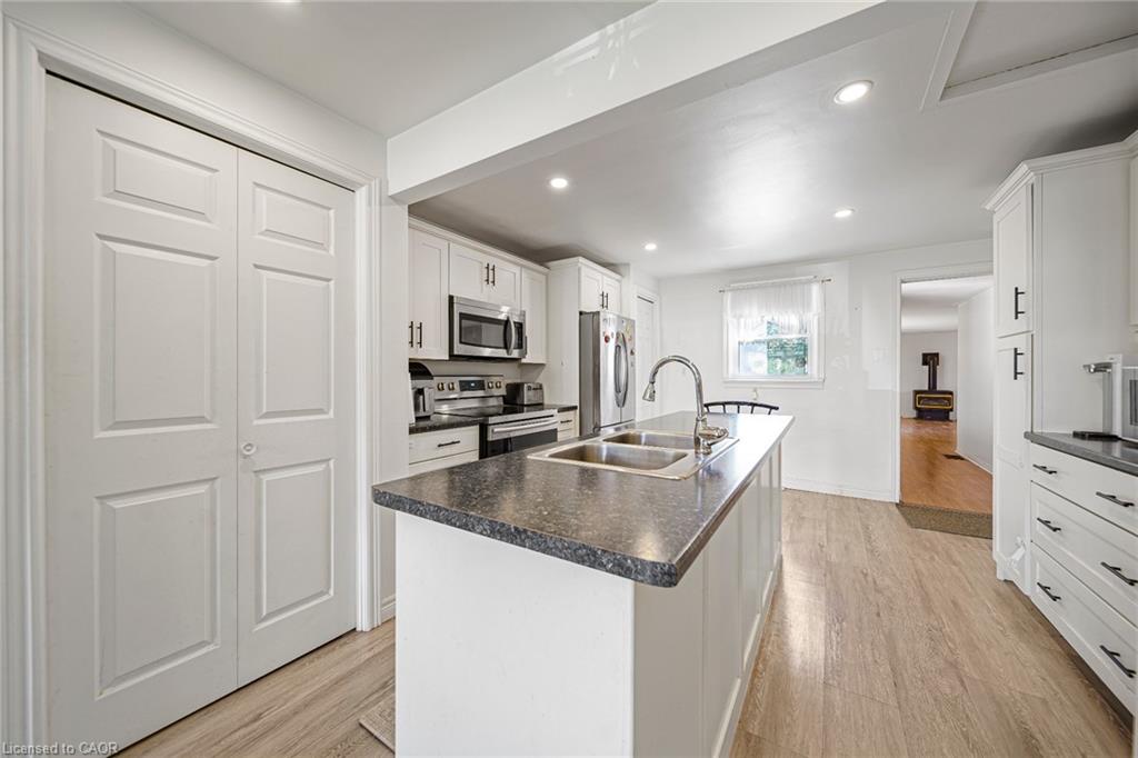 24 Park Street Property Photo 12
