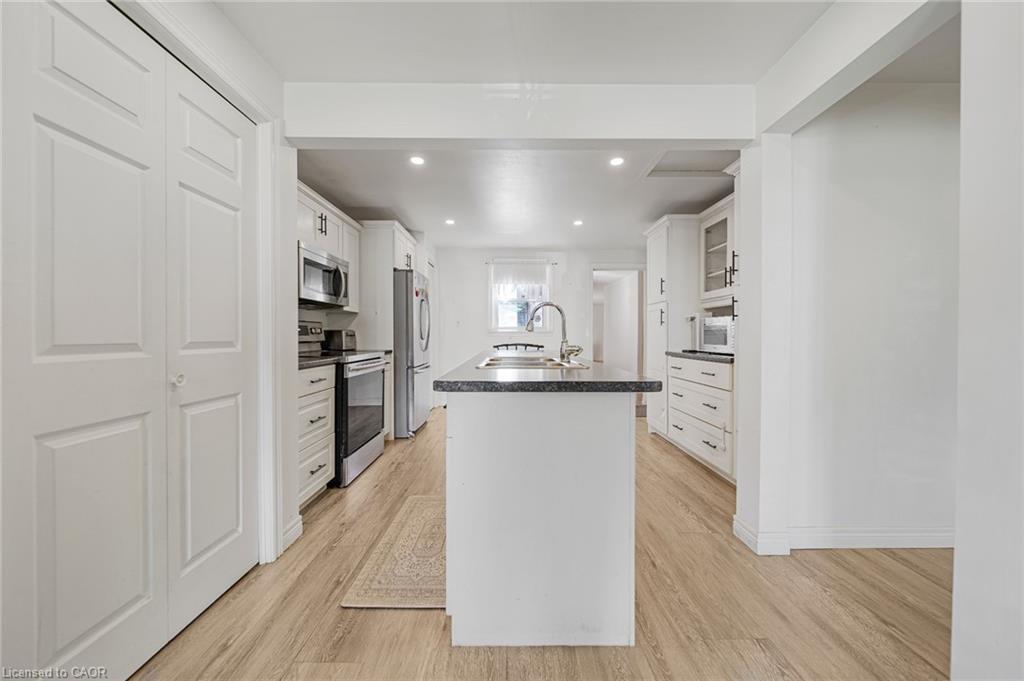 24 Park Street Property Photo 15