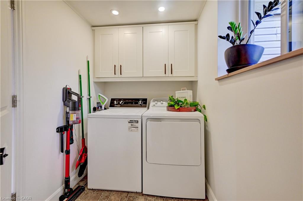 131 Byron Street Property Photo 17