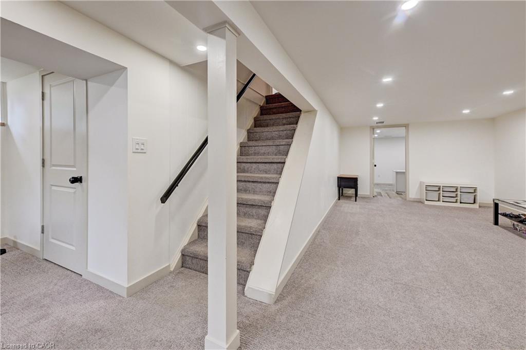 131 Byron Street Property Photo 26