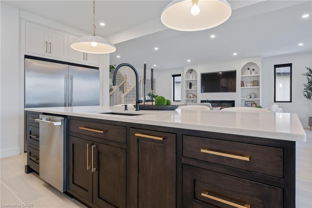 12 Macneil Court Property Photo 15