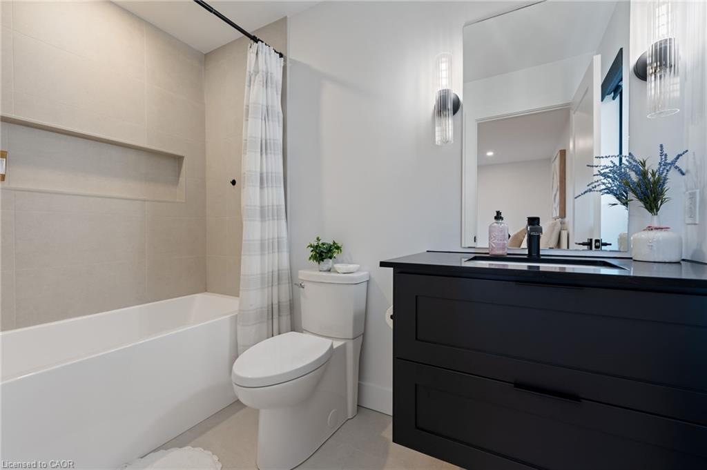 12 Macneil Court Property Photo 23