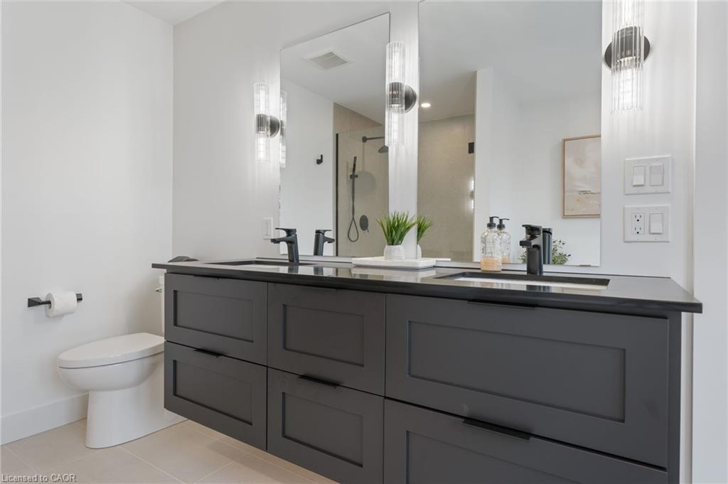 12 Macneil Court Property Photo 30