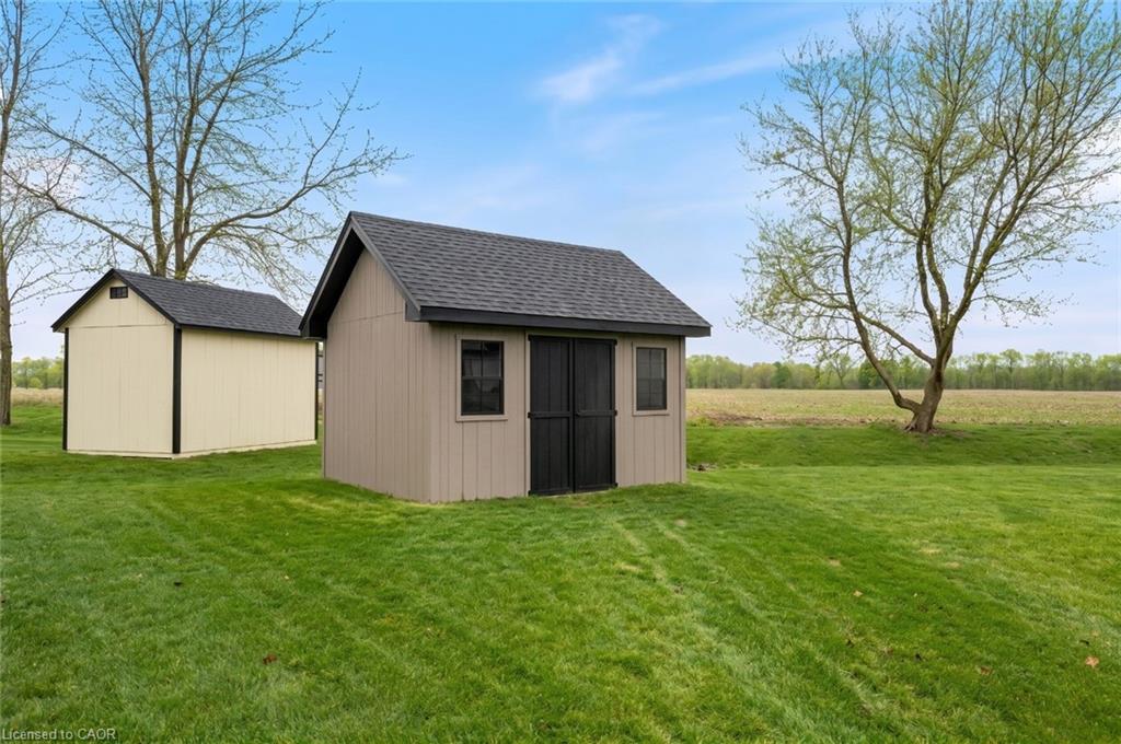 12 Macneil Court Property Photo 40