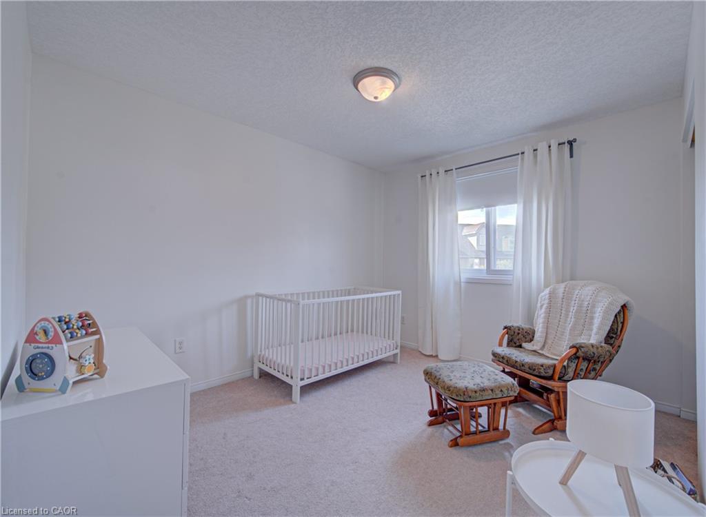 32 Bruce Street Property Photo 10