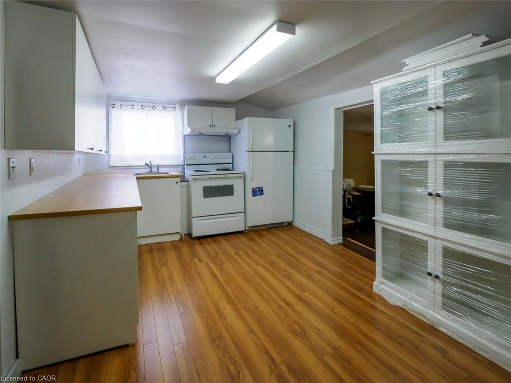 9 Marshall Lane Property Photo 5