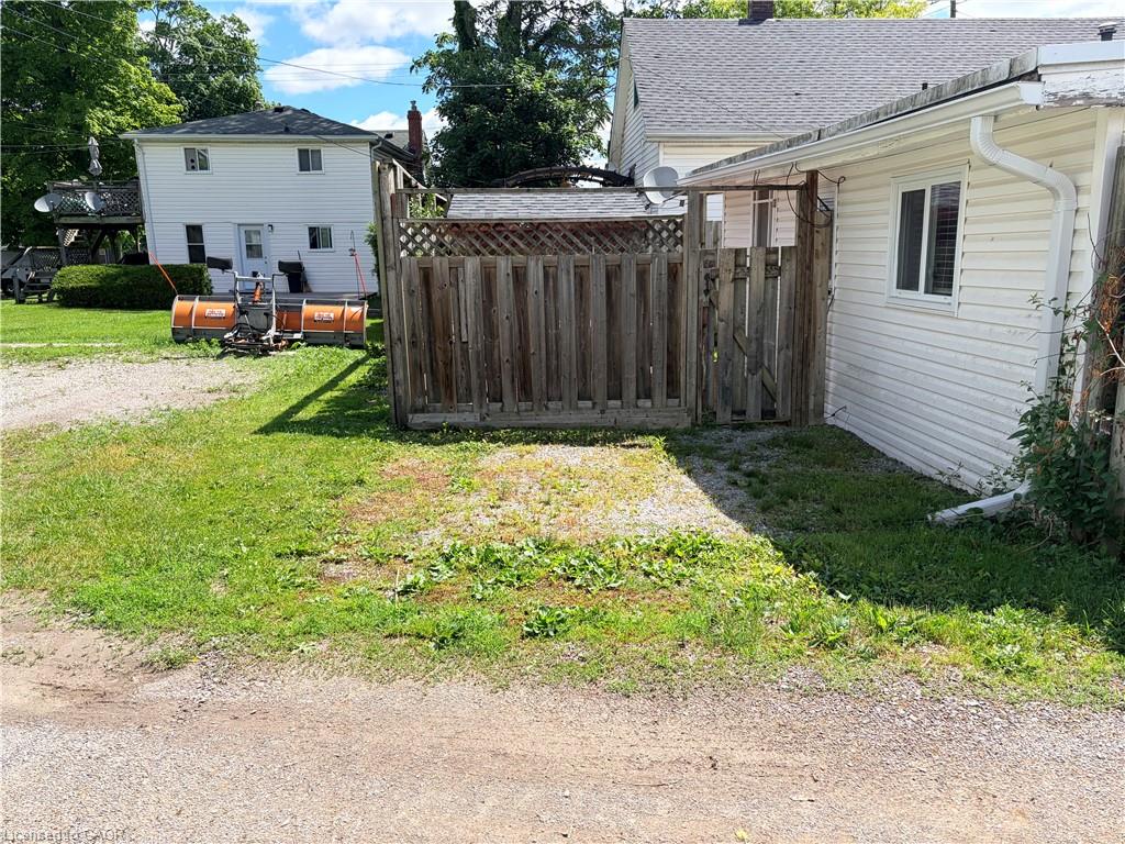 9 Marshall Lane Property Photo 21