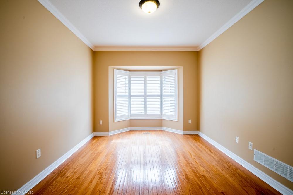 8 Sophie Court Property Photo 19