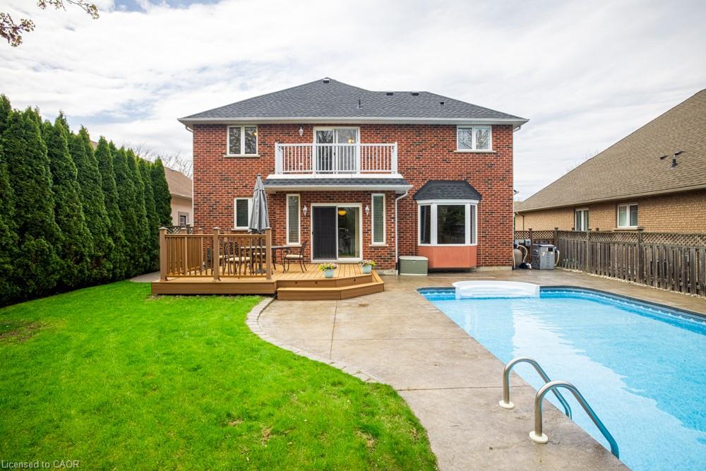 8 Sophie Court Property Photo 43