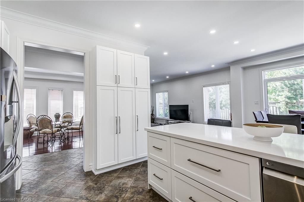 481 Heath Street Property Photo 16
