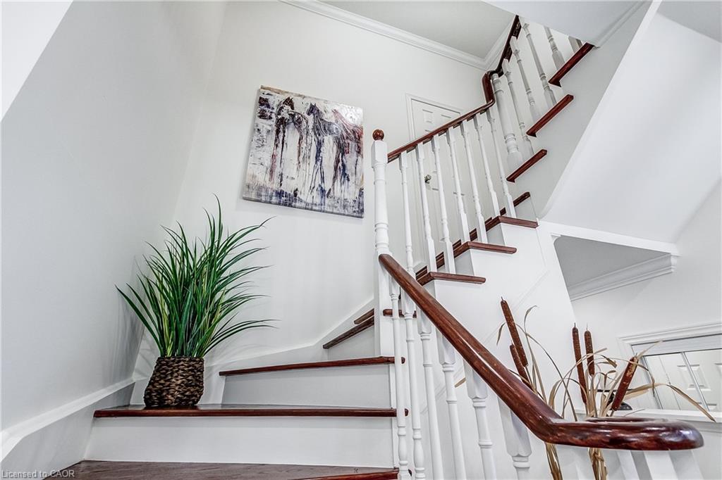 481 Heath Street Property Photo 25