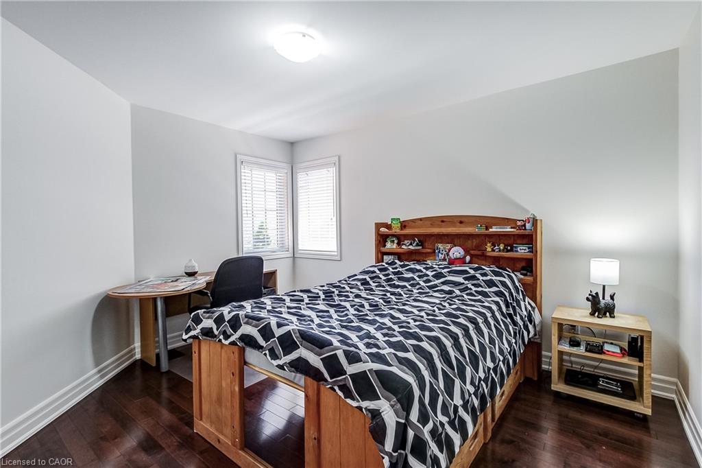 481 Heath Street Property Photo 28
