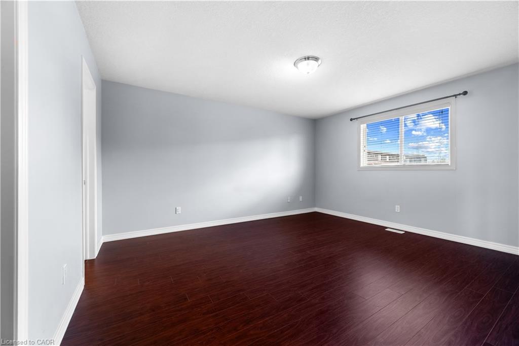 4 Clairfields Drive W Property Photo 31