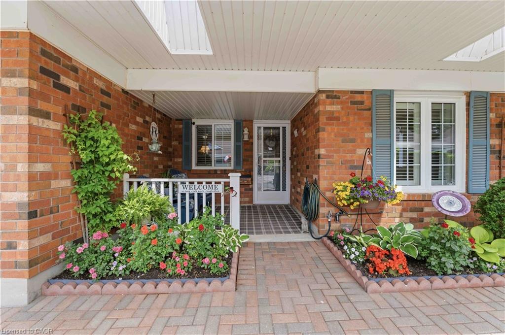4122 Hazelnut Court Property Photo 1