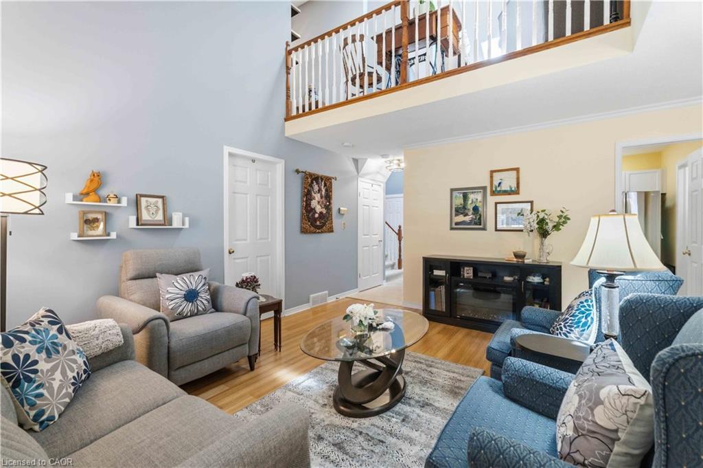 4122 Hazelnut Court Property Photo 8