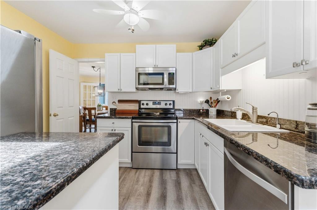 4122 Hazelnut Court Property Photo 16