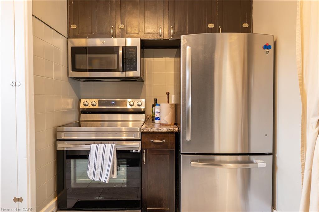 293 Charette Street Property Photo 5