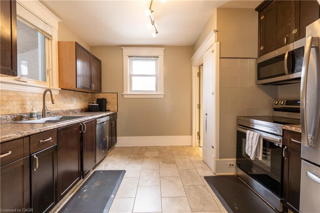 293 Charette Street Property Photo 11