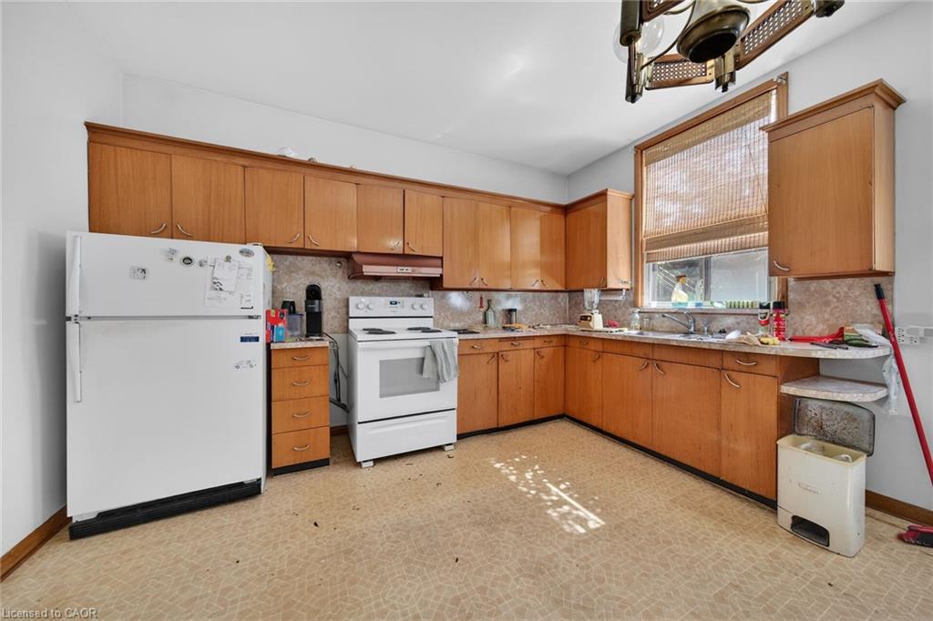16 Mulberry Street Property Photo 12