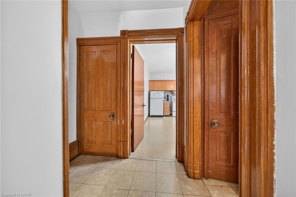 16 Mulberry Street Property Photo 18