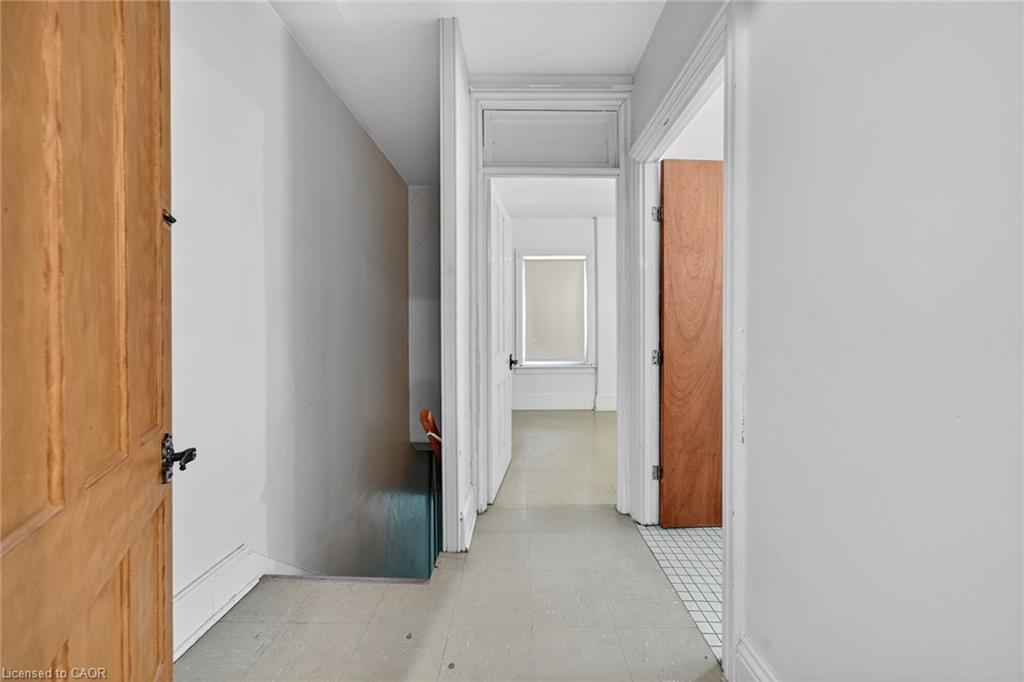 16 Mulberry Street Property Photo 20