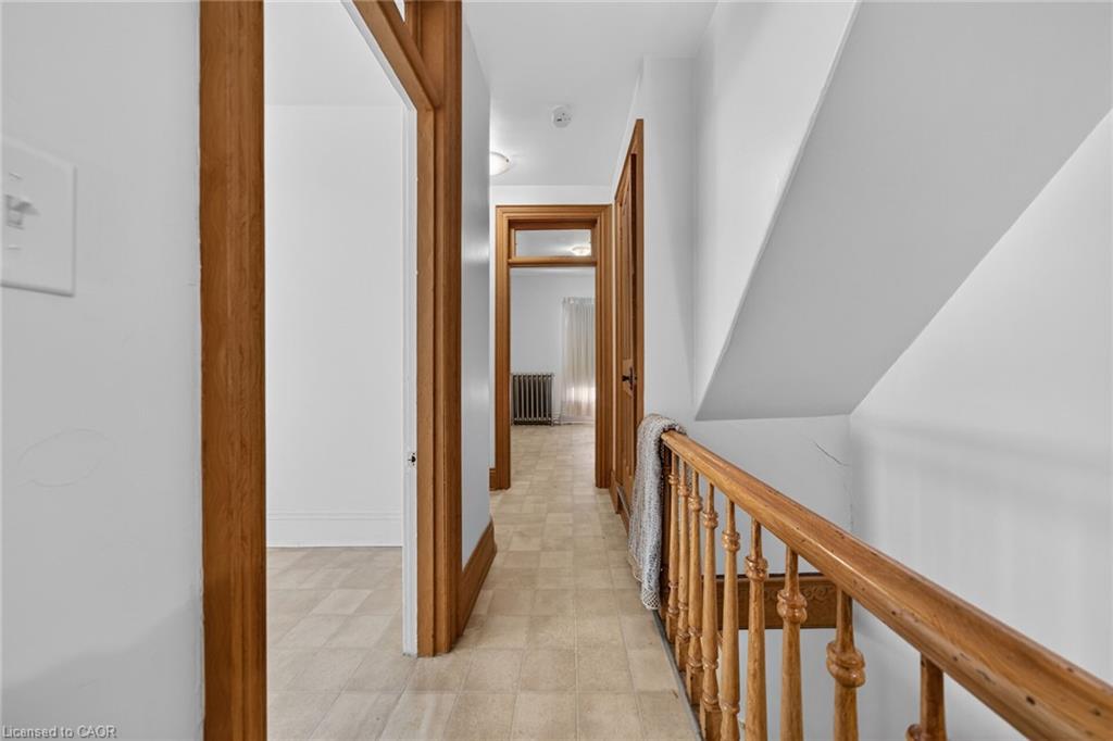 16 Mulberry Street Property Photo 25