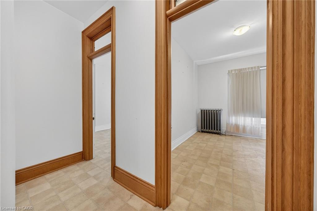 16 Mulberry Street Property Photo 28