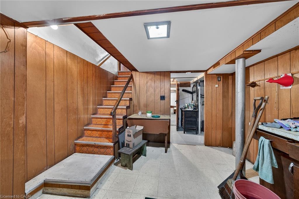 16 Mulberry Street Property Photo 44