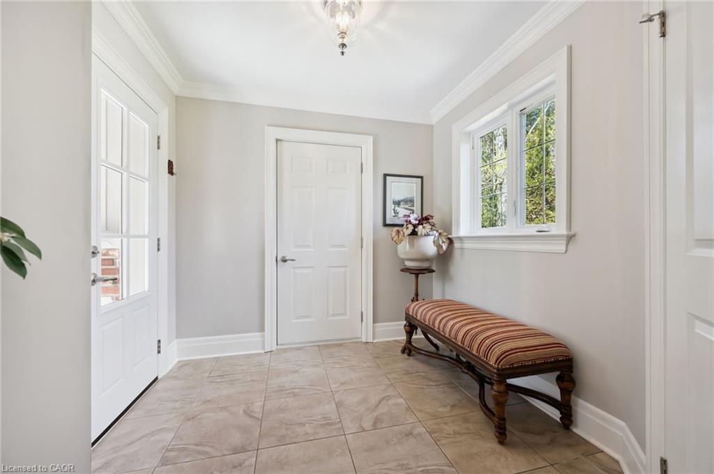 2073 Maplewood Road Property Photo 30